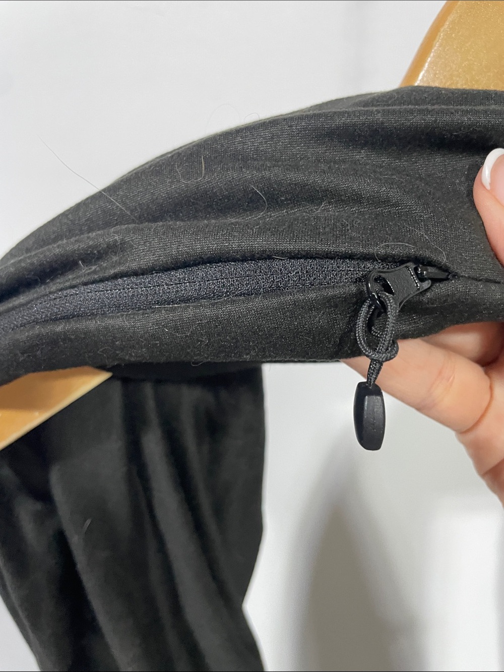 Beyond Yoga Black Infinity Scarf - Stretch Jersey Loop - Picture 4 of 4